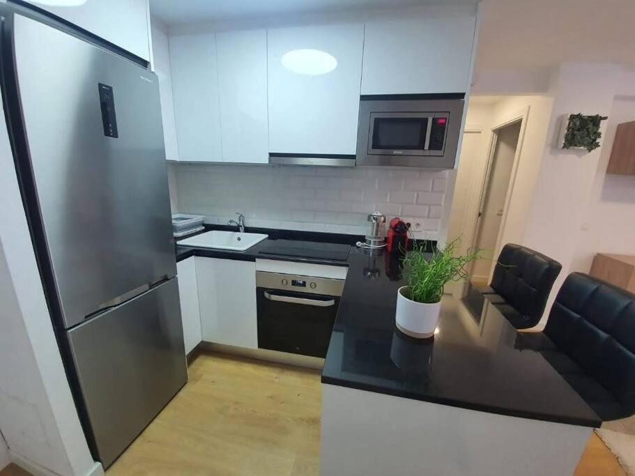 Beautiful Sea Views Cozy Apartment 350 M From Beach Benalmádena Exterior foto
